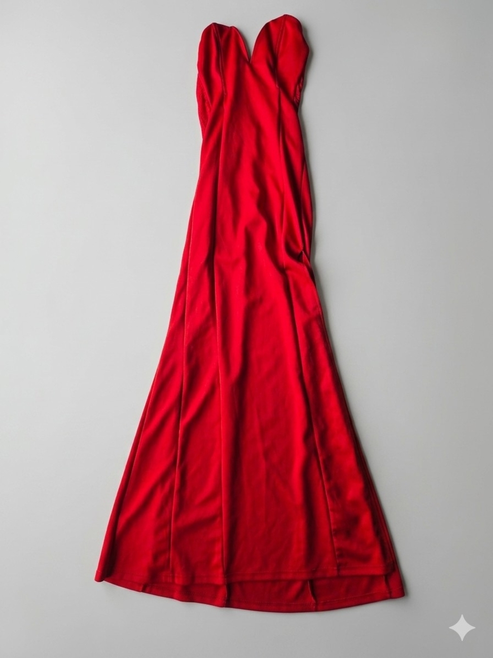 Tfnc London Classic Strapless Red Evening Gown